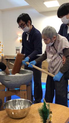 ショートステイ　餅つき大会の記事動画