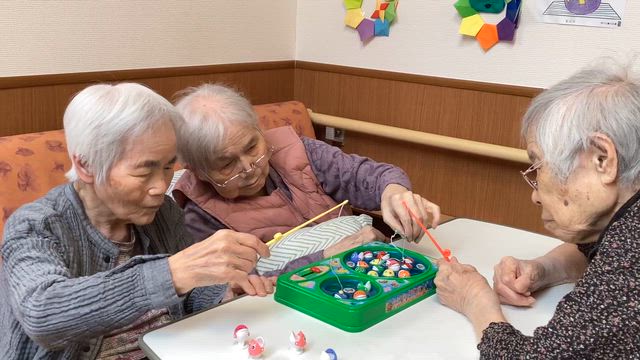 もも3 魚釣りゲーム大会の記事動画