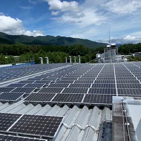 お盆中も発電中です。の画像