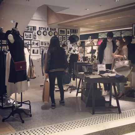 新作入荷♡の記事動画