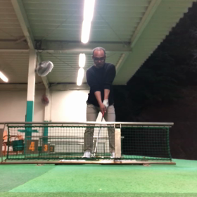 左脚を踏み込むの画像