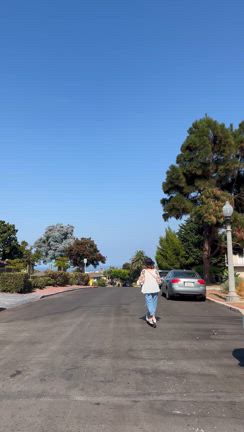 カリフォルニアらしい朝活？の記事動画