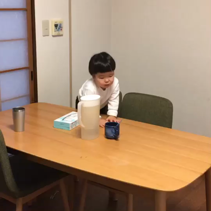 【動画】ココアを隠れて飲む航の記事動画