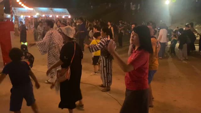 戦争を語り継ぐ集い→血の池公園盆踊りの記事動画