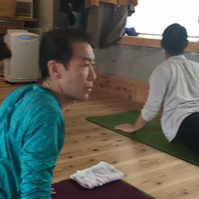 少量で満足するように。の画像