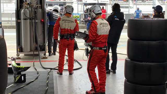 SGT Rd.8 FUJI GT 300km RACE 11/29 決勝日の記事動画