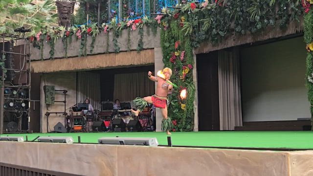 スパリゾート ハワイアンズへ②　２日目もハワイアンズのプールで遊ぶの記事動画