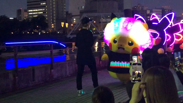 ピカチュウ大量発生中の記事動画