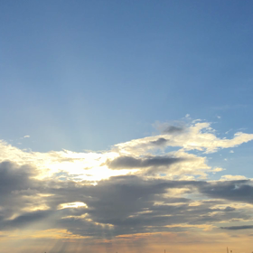 西の空の画像