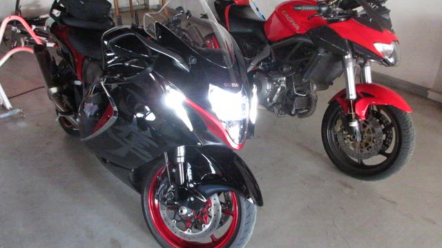 洗車 & 洗おっさんの記事動画