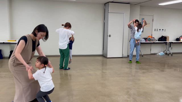 ちびっこランド体操の記事動画