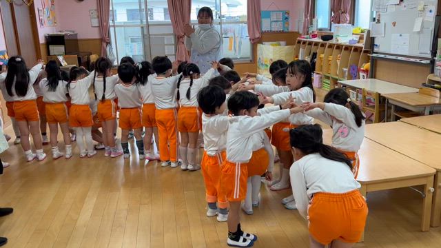 すみれさん、なでしこさんにお祝いしてもらいました。の記事動画