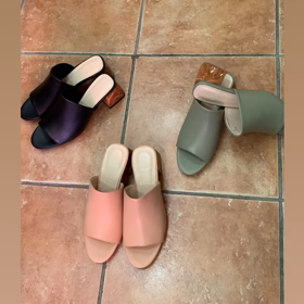 新作サンダル入荷！の画像