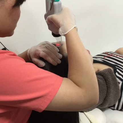 本日の1枚～女性のメソセラピー動画～髪の長い男性にも★の記事動画