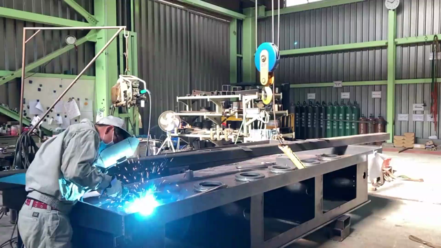 【先生精機(株)】第二工場②の記事動画