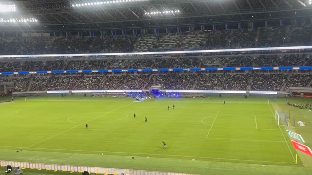 ファンデーションしみ抜きの記事動画
