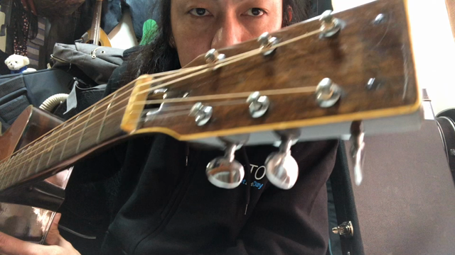 0208-KAWAI guitar販売中！笑の記事動画