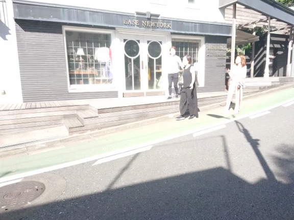 洋服ブランド撮影。の記事動画