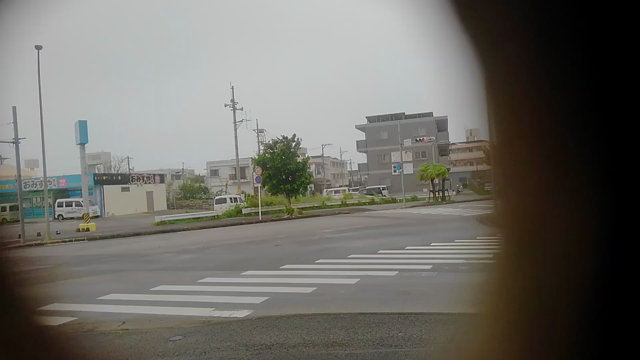 石垣島は台風の目に入り、中心は通過していきましたの記事動画