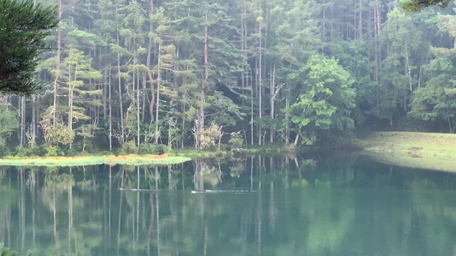御射鹿池の記事動画
