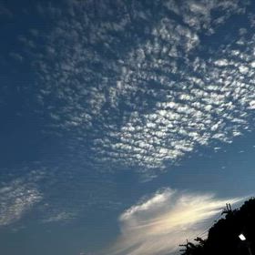 今日（6/11）の夕焼けと空模様の画像