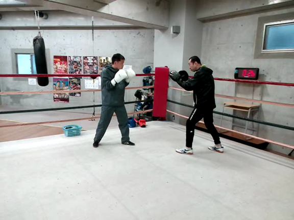 土曜日の熱き闘いの記事動画