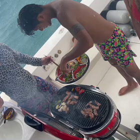 船上BBQ&体験ダイビング&ファンダイビングの画像