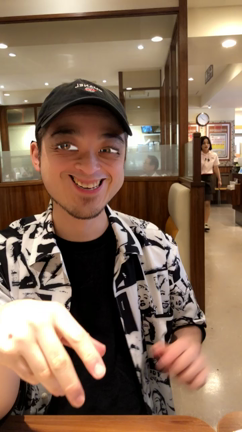 VOICE SHOWER LIVEレポの記事動画