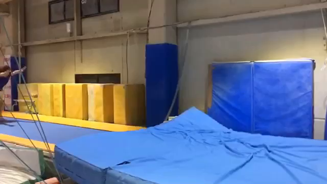 アクロバットふぁいやーの記事動画