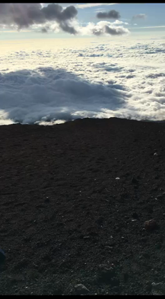 富士山登頂の記事動画