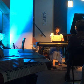 ドラマにライブの画像