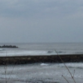 11月6日千葉北、東浪見の朝の波の画像