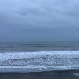 11月17日千葉北、東浪見の朝の波の画像
