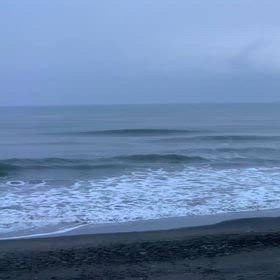 3月23日千葉北、東浪見の朝の波の画像