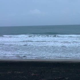 1月11日千葉北、東浪見の朝の波の画像