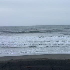5月2日千葉北、東浪見の朝の波の画像