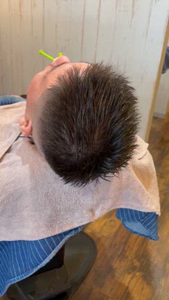 BarBer THAW名物　鼻ズドンの記事動画