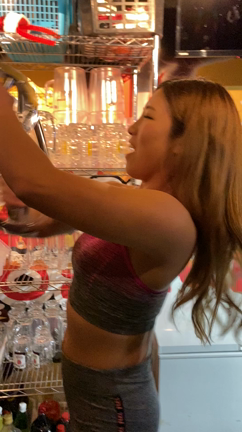 最新筋トレ器具「バーンマシーン」★ あの”マッスルガールズ”さんに使ってもらいました！？の記事動画