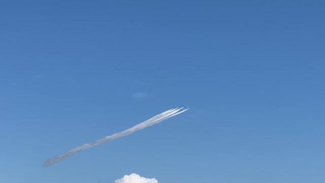 素敵便とブルーインパルスの記事動画