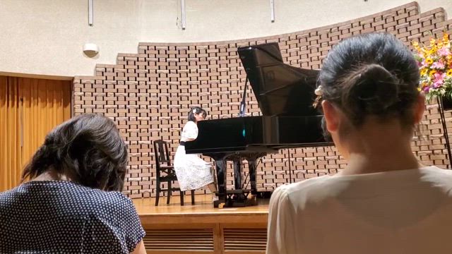 ショパンの記事動画