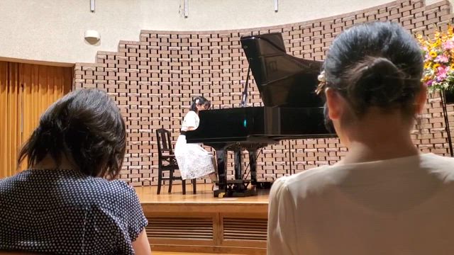 ショパンの記事動画