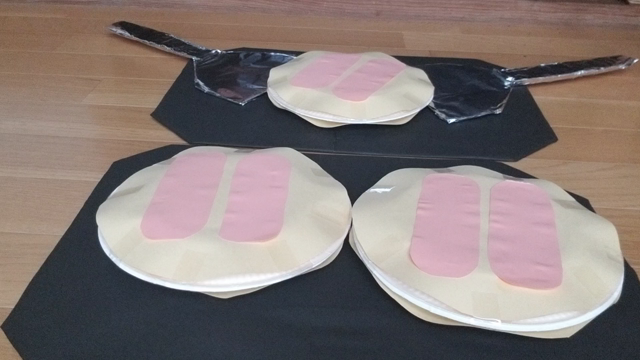 親子でそれぞれの工作を楽しむ♪こどもお料理教室のアイテムづくりは続いてます！！の記事動画