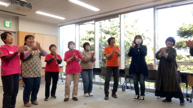 笑いヨガのすごいとこの記事動画