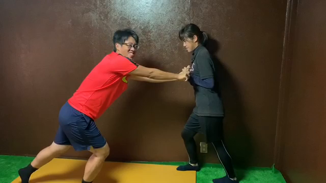 特殊な一本歯下駄の記事動画