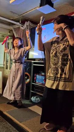 【8/22】カラオケスナックde占い＠下赤塚の記事動画