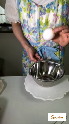 気軽にカンタン！餃子の皮でタルト風スイーツ作りました！の記事動画