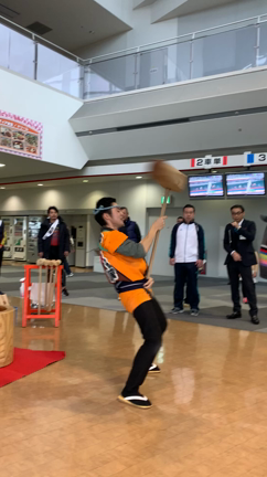 グランプリ餅つき大会の記事動画