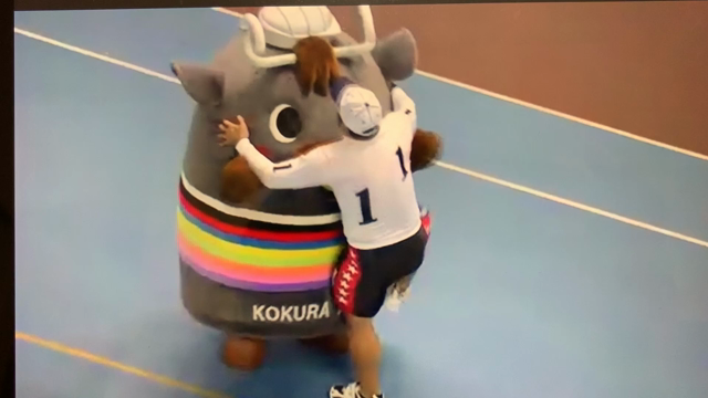 スポーツニッポン杯 初日の記事動画