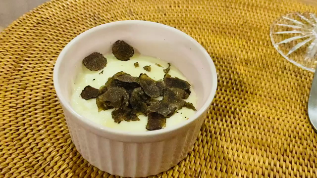 黒トリュフディナーの出張料理に行ってきました！の記事動画
