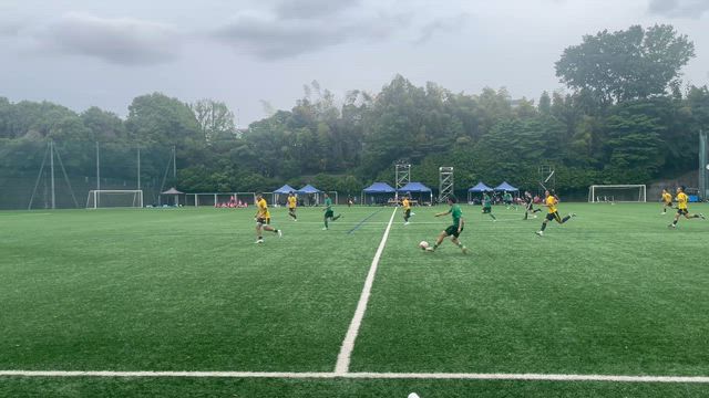 大学サッカー観戦の記事動画